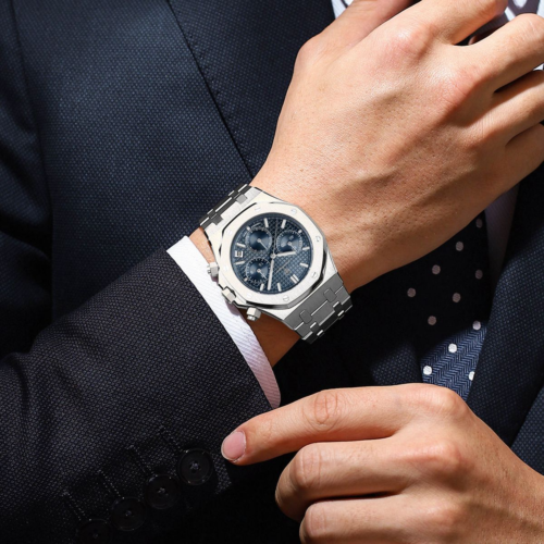 Military Grade Luxury Silver and Blue Chronograph Watch for Men - Image 3
